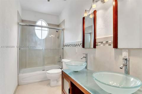 11321 NW 84th St, Doral FL - photo 18 of 29