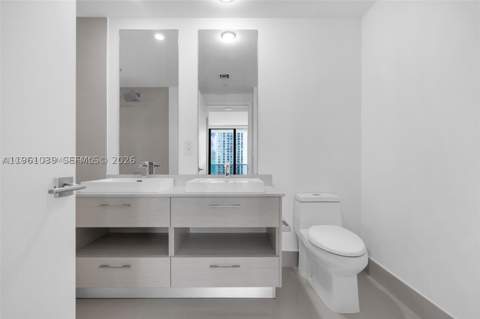 45 SW 9th St 2204, Miami FL - photo 9 of 23
