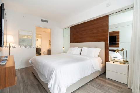 801 S Miami Ave 3803, Miami FL - photo 17 of 27
