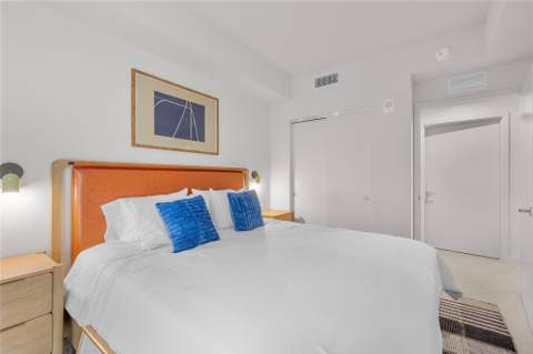 11 NE 6th Street 907, Miami FL - photo 15 of 48