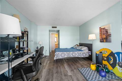 1690 NE 191st St 314-1, Miami FL - photo 12 of 33