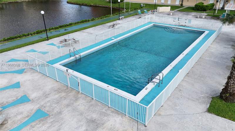 1 bedroom Condominium at 1750 NE 191st St 507-1, Jade Winds Group-Daisy, Miami — photo 3