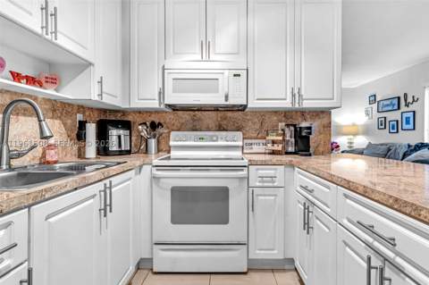 7585 SW 28th St, Miami FL - photo 10 of 28