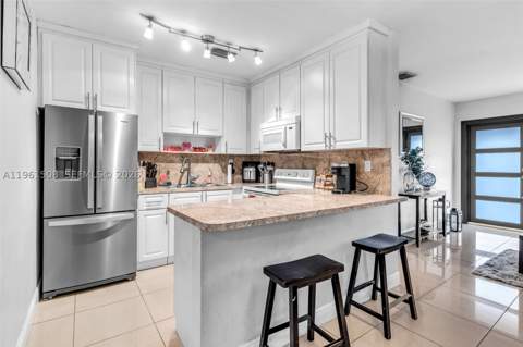 7585 SW 28th St, Miami FL - photo 9 of 28