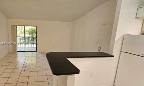 18965 NW 62nd Ave 202, Hialeah FL - photo 6 of 7