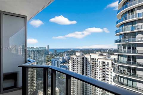 45 SW 9th St 3807, Miami FL - photo 19 of 55