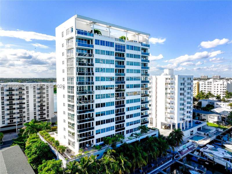 3 bedroom Condominium at 7929 West Dr 903, Blue Bay Tower Condo, North Bay Village — photo 2