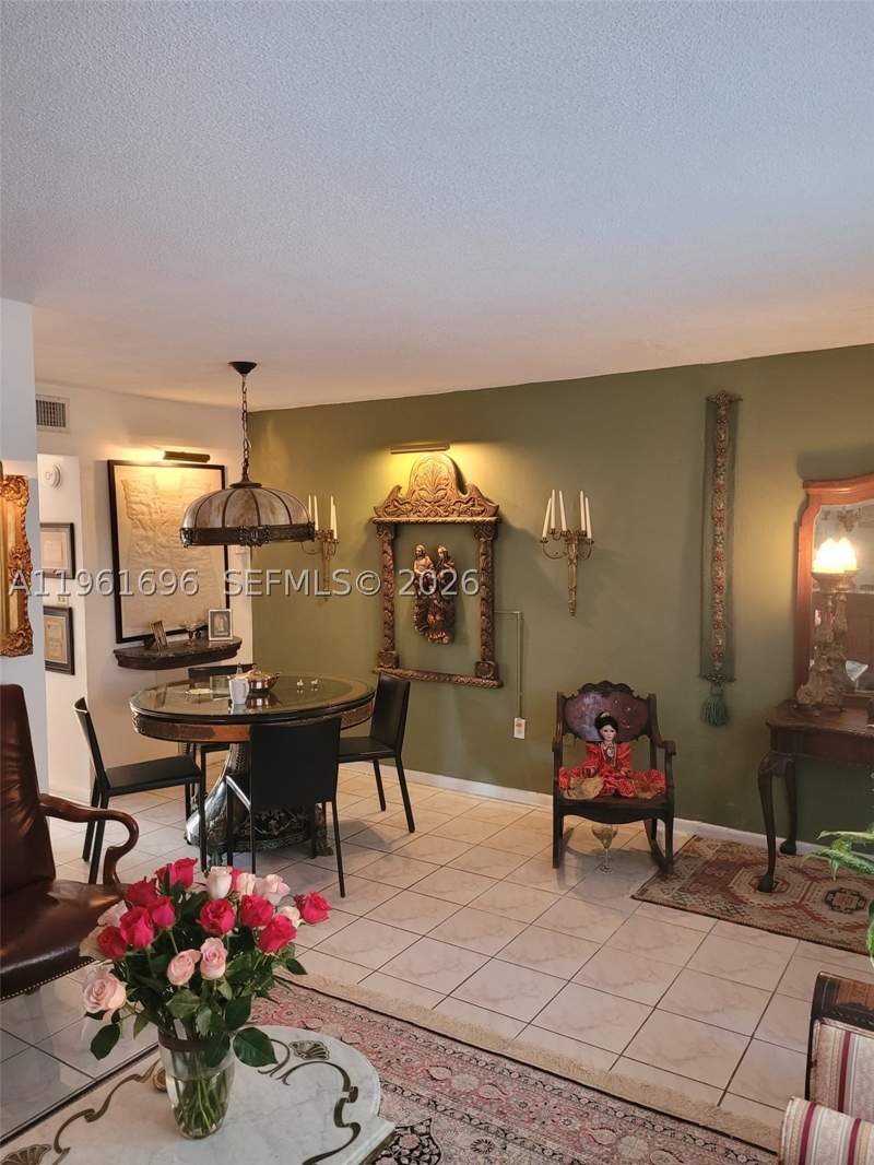 1 bedroom Condominium at 3881 W Flagler St 208, 3881 West Flagler Condo, Miami — photo 2