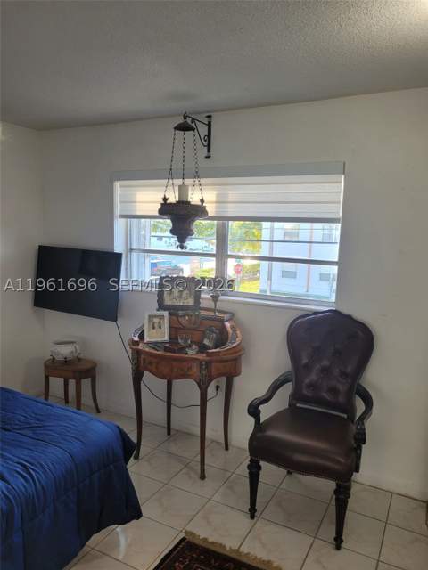 3881 W Flagler St 208, Miami FL - photo 9 of 11