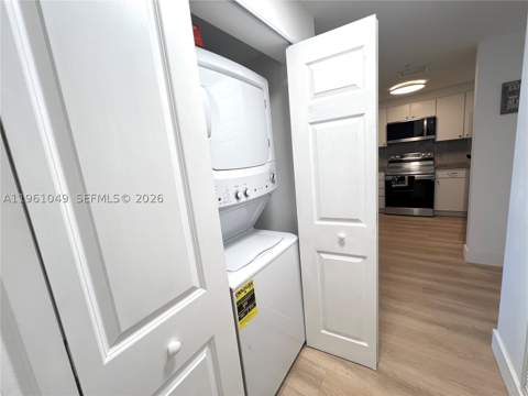 1250 S Miami Ave 2310, Miami FL - photo 10 of 15