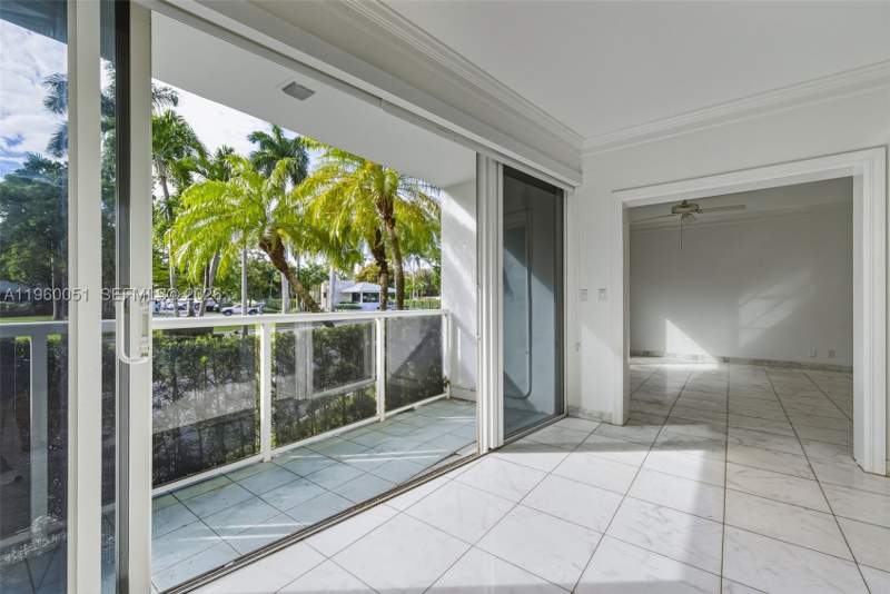 2 bedroom StockCooperative at 1 Harbour Way 108, One Harbour Way - Co-Op, Bal Harbour — photo 3