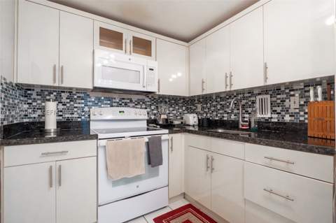 1865 79th St Cswy 11B, North Bay Village FL - photo 17 of 33