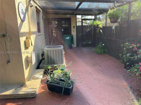 12713 SW 70th Ln, Miami FL - photo 10 of 14