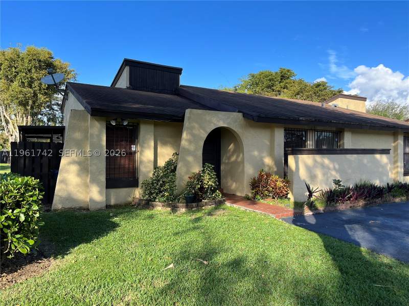 3 bedroom Townhouse at 12713 SW 70th Ln, Woodgate, Miami — photo 3