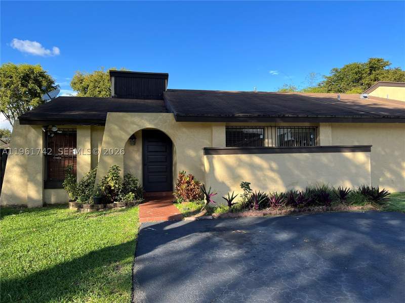 3 bedroom Townhouse at 12713 SW 70th Ln, Woodgate, Miami — photo 4