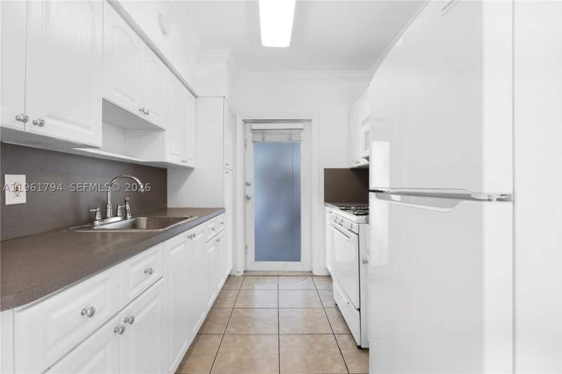 1 bedroom Condominium at 315 69th St 112, Mimo On The Beach III Con, Miami Beach — photo 2