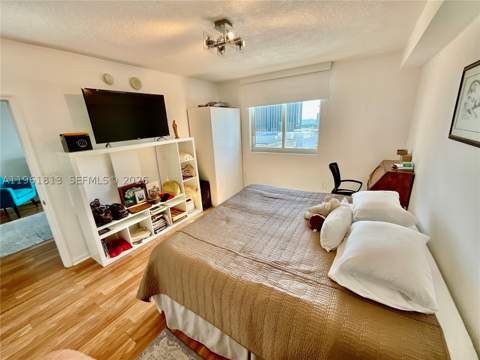 275 NE 18th St 1705, Miami FL - photo 23 of 38