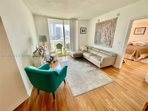 275 NE 18th St 1705, Miami FL - photo 7 of 38