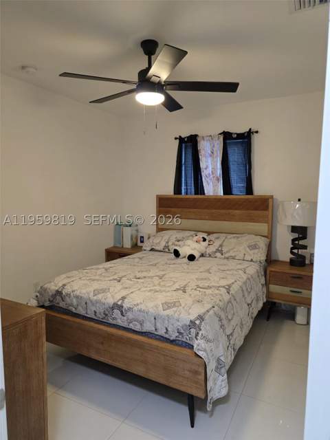 8523 NW 35th Pl, Miami FL - photo 6 of 10