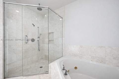 900 Brickell Key Blvd 2405, Miami FL - photo 18 of 23