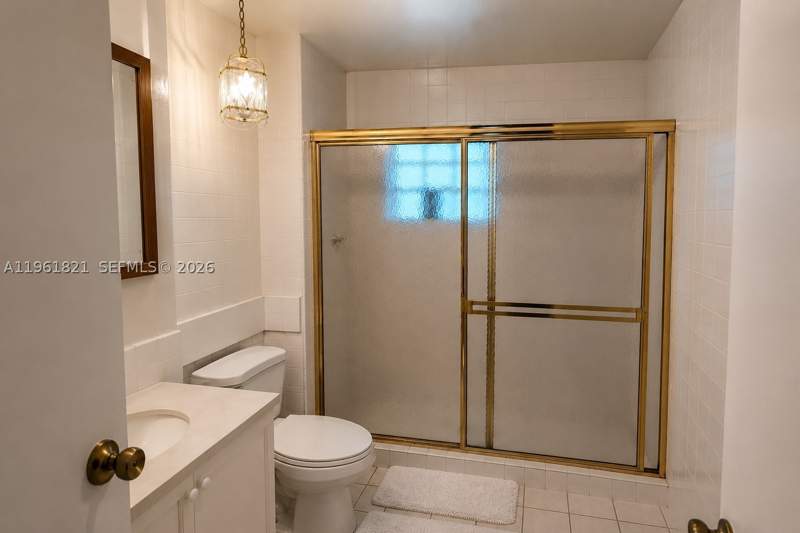 4 bedroom SingleFamilyResidence at 9905 Marlin Rd, Bel Aire Sec 3, Cutler Bay — photo 5