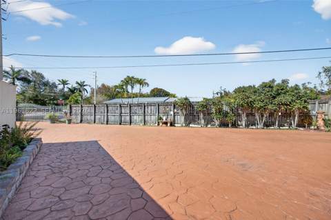 9401 SW 97th Ave, Miami FL - photo 6 of 77