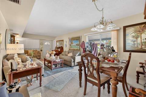 9401 SW 97th Ave, Miami FL - photo 8 of 77