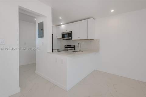 2851 Leonard Dr J405, Aventura FL - photo 10 of 38