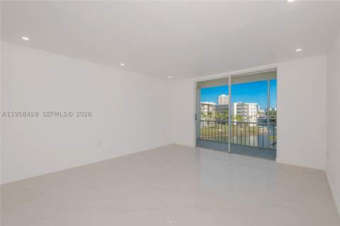 2851 Leonard Dr J405, Aventura FL - photo 16 of 38