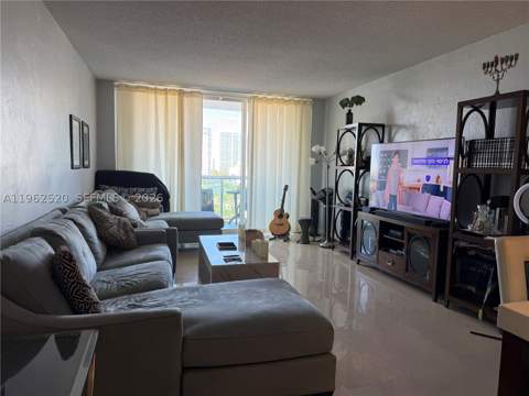 19370 Collins Ave 1022, Sunny Isles Beach FL - photo 7 of 11