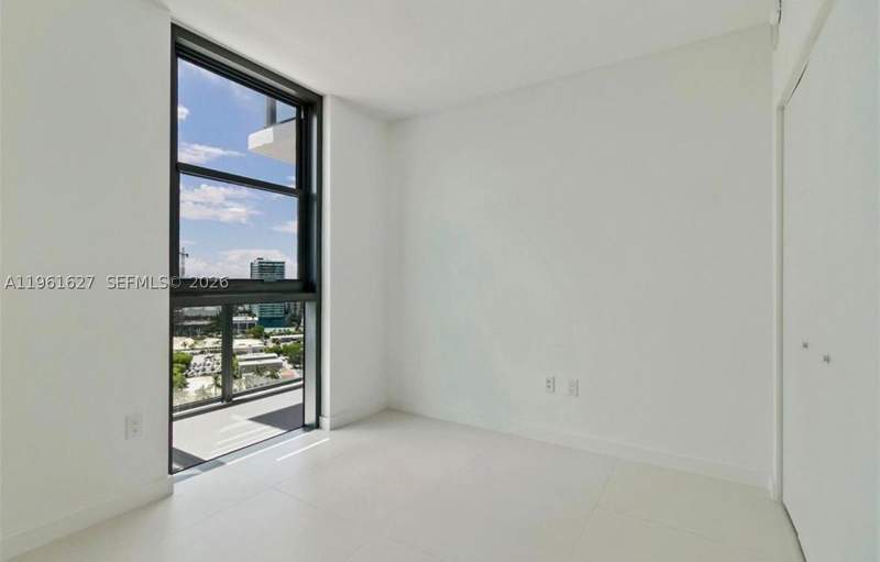 2 bedroom Condominium at 501 NE 31st St 1808, Paraiso Bayviews Condo, Miami — photo 2