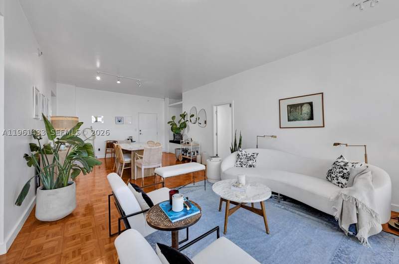2 bedroom Condominium at 90 Edgewater Dr Ph25, Gables Waterway Towers, Coral Gables — photo 3
