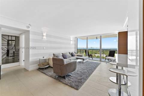 2655 Collins Ave 2301, Miami Beach FL - photo 6 of 46
