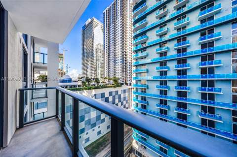 11 NE 6th St 1208, Miami FL - photo 12 of 42