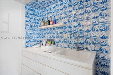 1100 West Ave 408, Miami Beach FL - photo 16 of 39