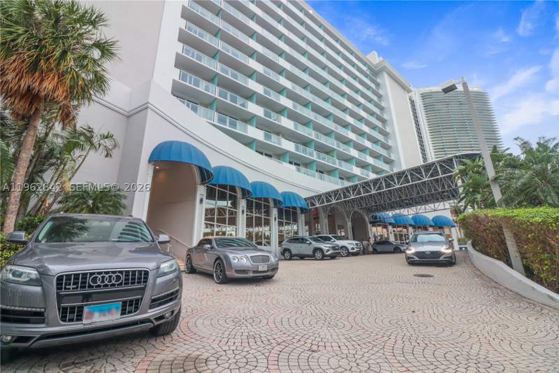 0 bedroom Condominium at 19201 Collins Ave 439, The Aventura Beach Club C, Sunny Isles Beach — photo 3