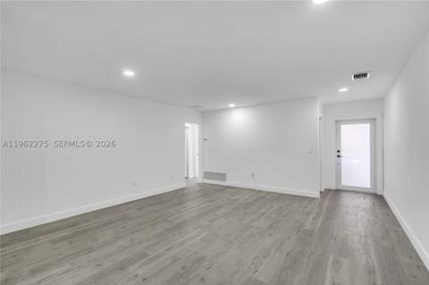 7412 Big Cypress Dr, Miami Lakes FL - photo 8 of 33