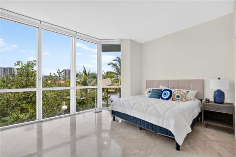 16500 Collins Ave Th-9, Sunny Isles Beach FL - photo 24 of 31