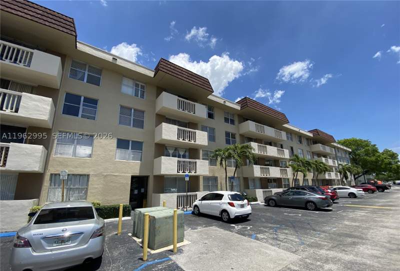 1 bedroom Condominium at 1800 Sans Souci Blvd 119, Bayview Palms Condo, North Miami — photo 2