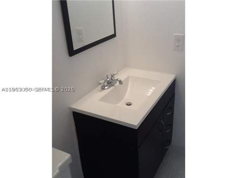 7441 Wayne Ave 9I, Miami Beach FL - photo 13 of 15