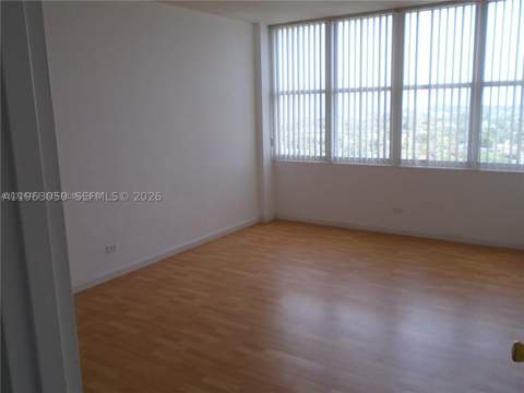 7441 Wayne Ave 9I, Miami Beach FL - photo 15 of 15