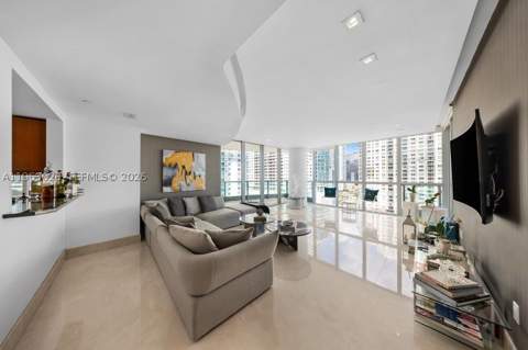 1331 Brickell Bay Dr 1602, Miami FL - photo 13 of 35