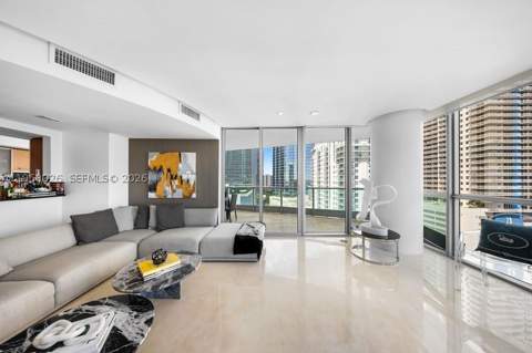 1331 Brickell Bay Dr 1602, Miami FL - photo 8 of 35