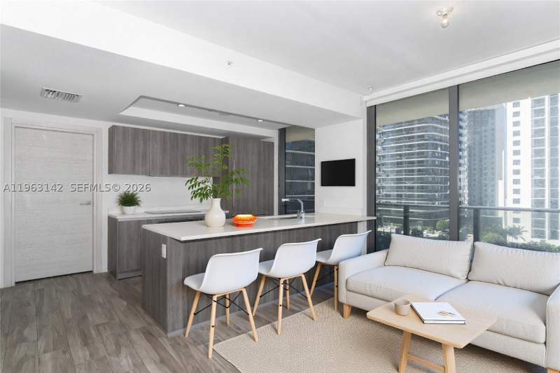3 bedroom Condominium at 801 S Miami Ave 1409, Sls Lux Brickell, Miami — photo 4
