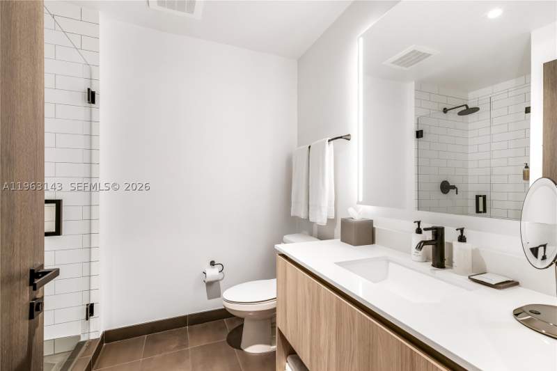 1 bedroom Condominium at 398 NE 5th St 2205, Map Of Miami Dade Co. FL., Miami — photo 5