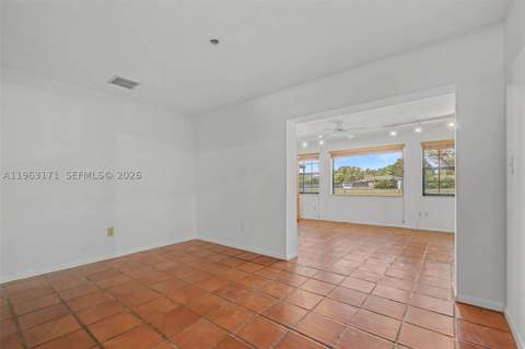 7354 SW 135th Ct, Miami FL - photo 10 of 41