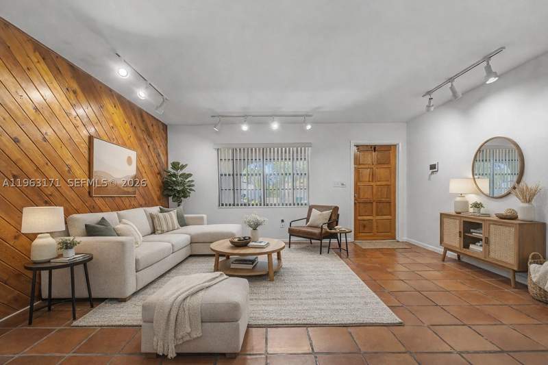 4 bedroom SingleFamilyResidence at 7354 SW 135th Ct, Winston Park Unit 6, Miami — photo 4