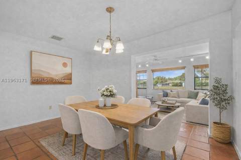 7354 SW 135th Ct, Miami FL - photo 8 of 41