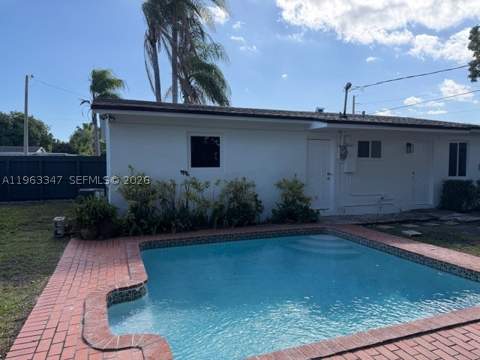 11615 SW 142nd St, Miami FL - photo 11 of 12