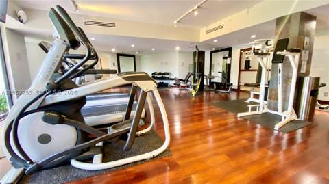 3300 NE 191st St 1807, Aventura FL - photo 14 of 17